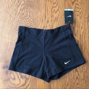 NWT! Girl’s Nike DriFit Spandex Shorts (Large)